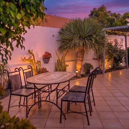 Casa Kiky, Boho-chic With Botanical Garden * 拉·奥利瓦