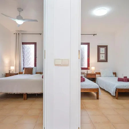 Casa Kiky, Boho-chic With Botanical Garden * La Oliva