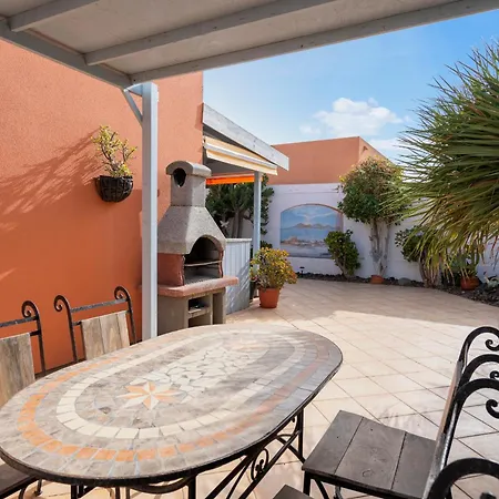 Casa Kiky, Boho-chic With Botanical Garden Willa