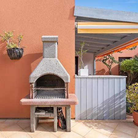 Casa Kiky, Boho-chic With Botanical Garden Willa