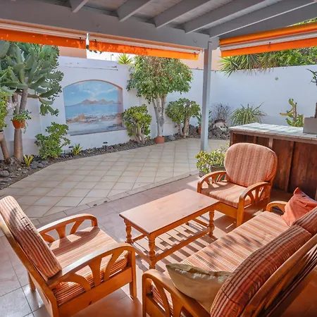 Casa Kiky, Boho-chic With Botanical Garden